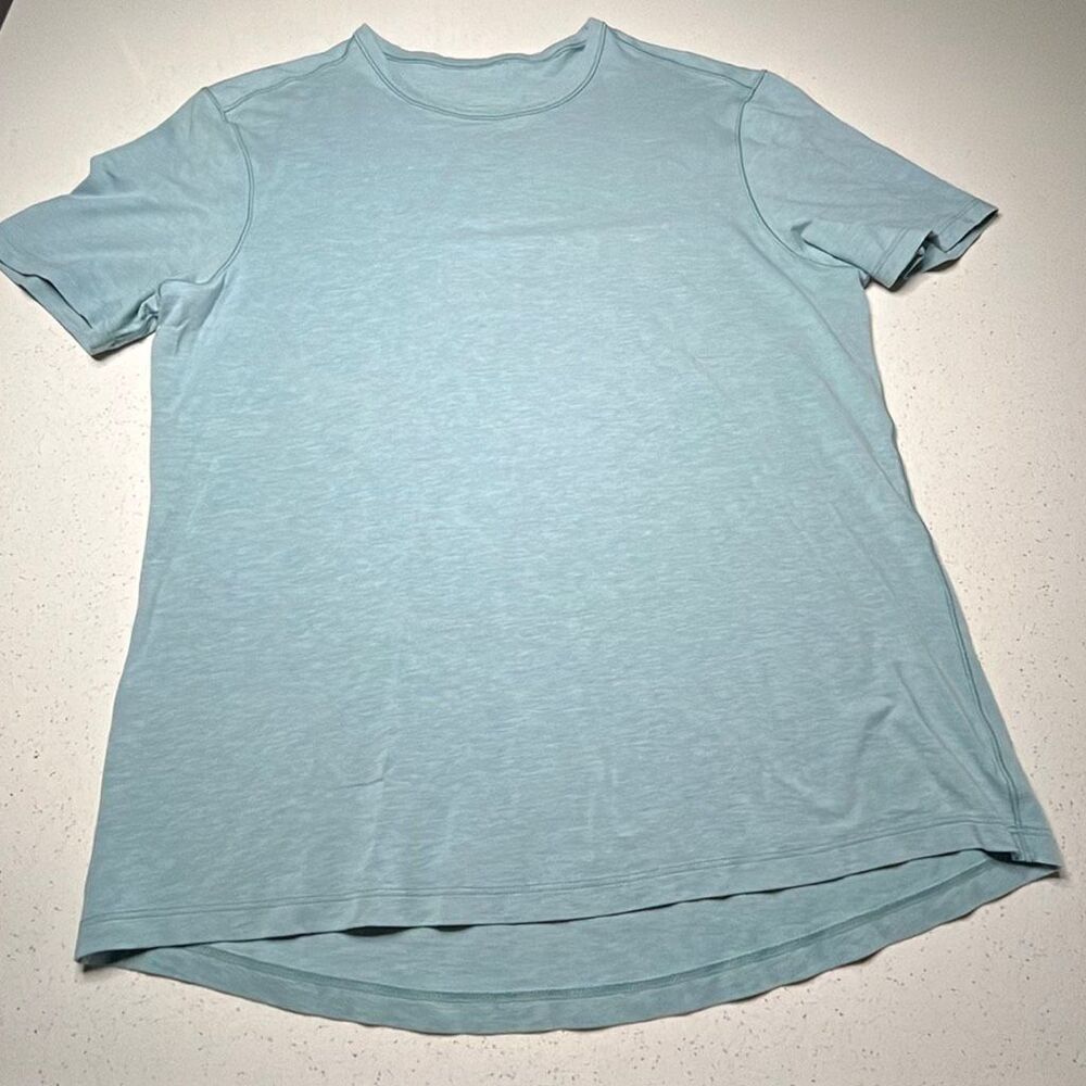 Lululemon Fundamental T Shirt Men’s Large Light Blue Heather Short Sleeve Athlet